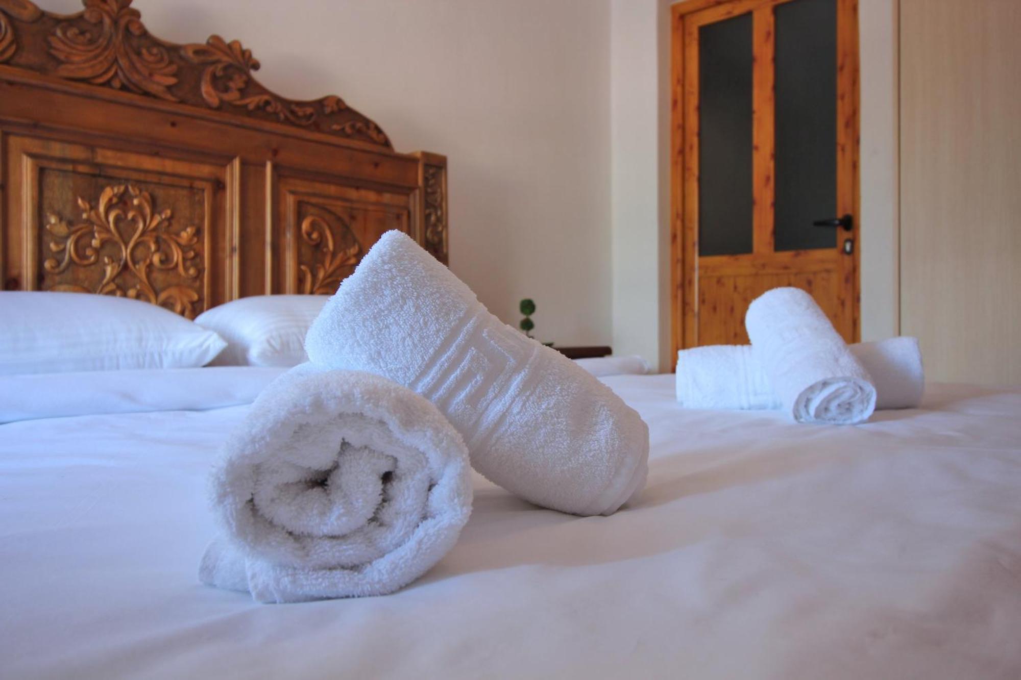 Guri Guesthouse Gjirokastër 외부 사진