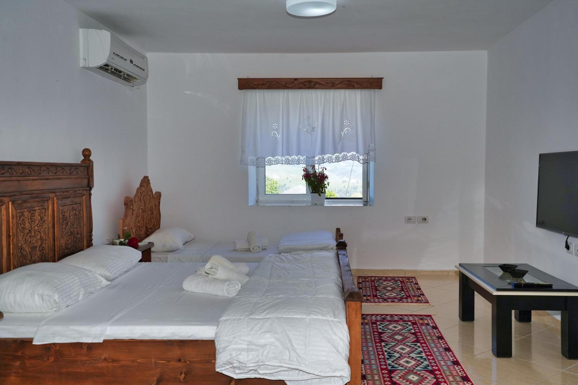 Guri Guesthouse Gjirokastër 외부 사진