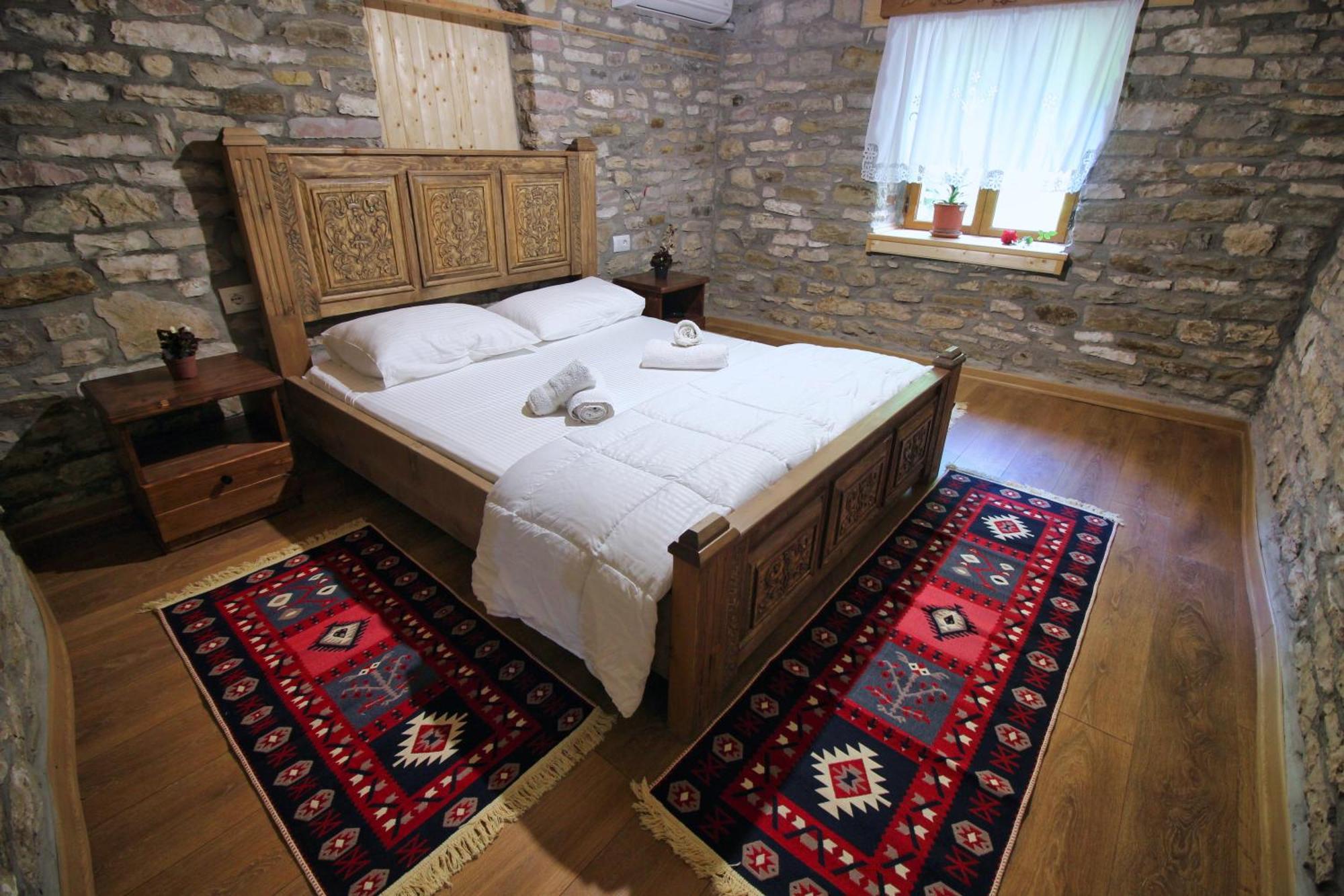 Guri Guesthouse Gjirokastër 외부 사진