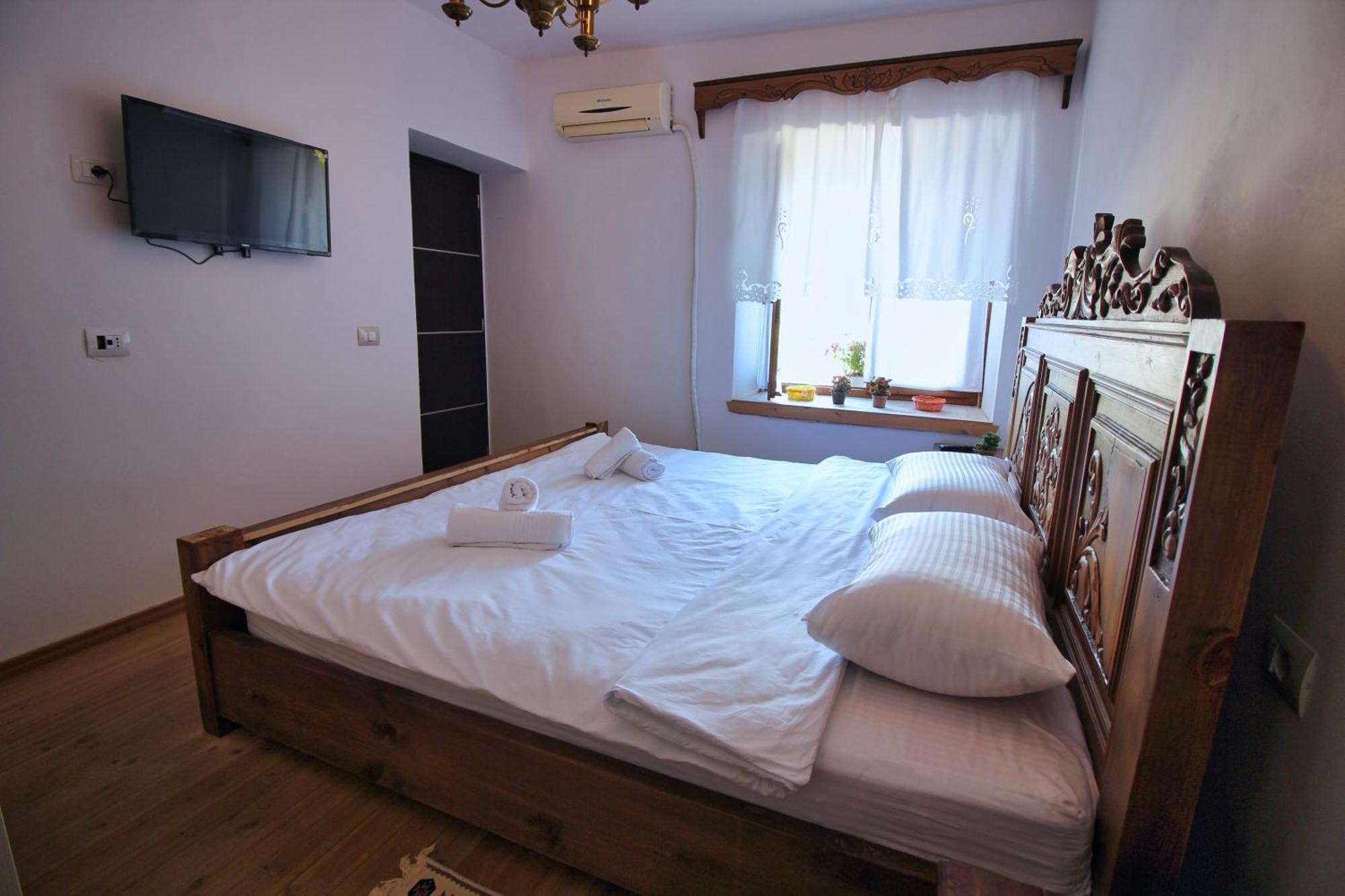 Guri Guesthouse Gjirokastër 외부 사진