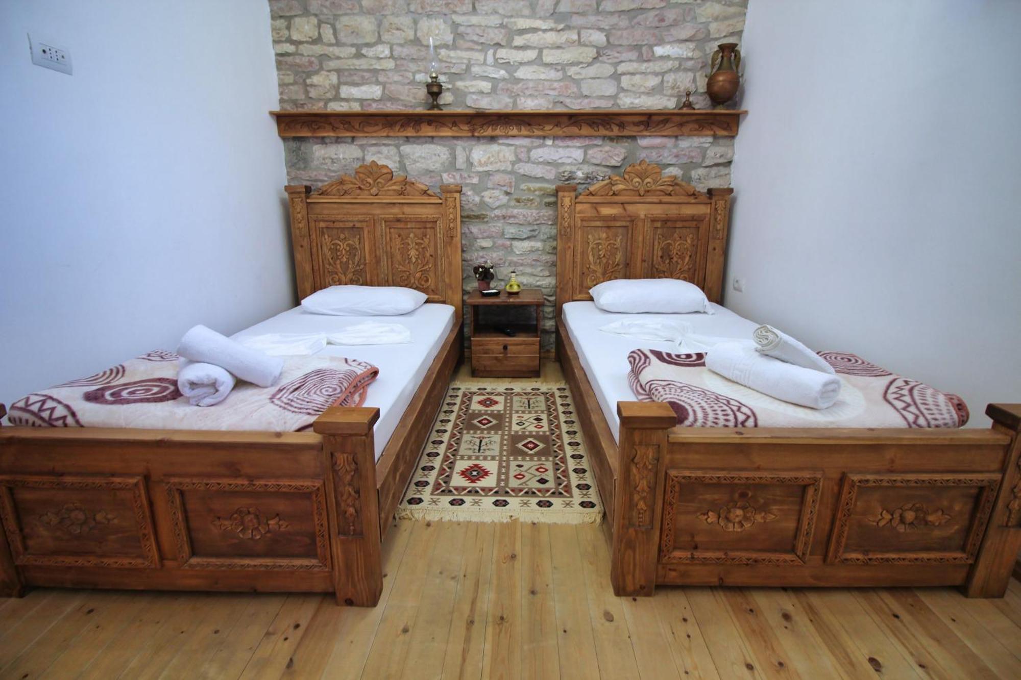 Guri Guesthouse Gjirokastër 외부 사진