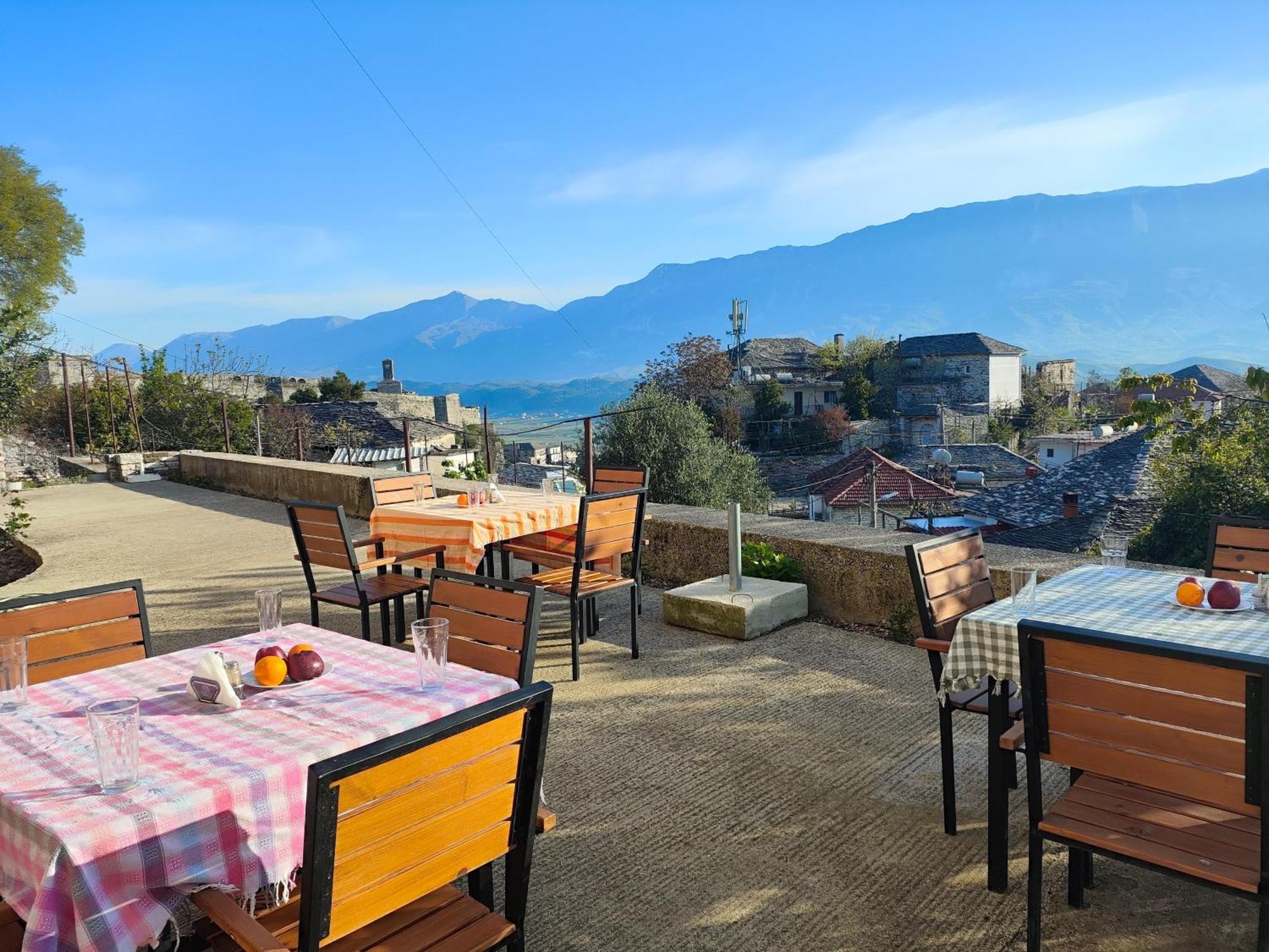 Guri Guesthouse Gjirokastër 외부 사진